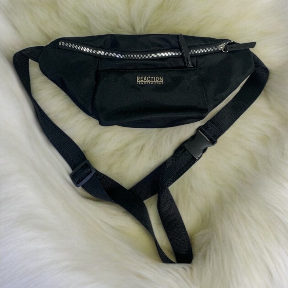 Fanny Pack Waist Pack Crossbody Bag, Waterproof Waist Bag Sling Bag